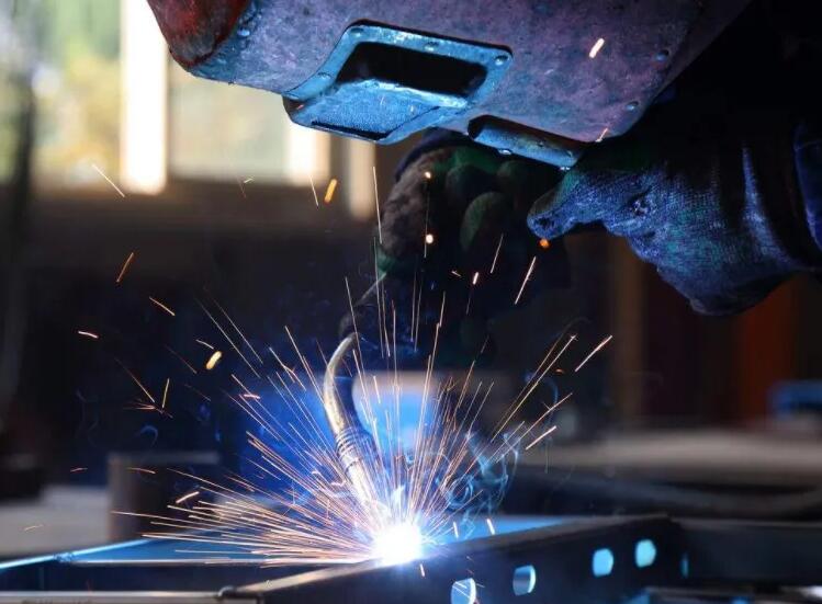 1671323973653523.jpg 焊接.jpg